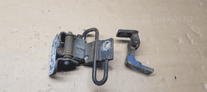 Zawias lewy przód górny dolny komplet VW Golf IV 4 4B0831411A 1