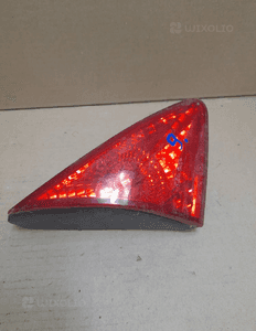 Lampa tylna w klapę Peugeot 3008 2