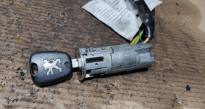 STACYJKA KLUCZYK PEUGEOT 206 CC 1.6 BENZYNA ORYGINAŁ WYSYŁKA! 2