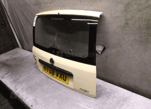 Klapa tył tylna bagażnika do fiat panda 541 żółta 3