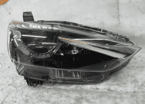 Mazda CX3 CX-3 full led lampa przód prawa przednia 1