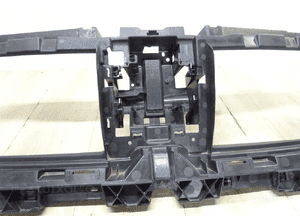 Bmw X1 U11 wzmocnienie grilla 7011116-12 5