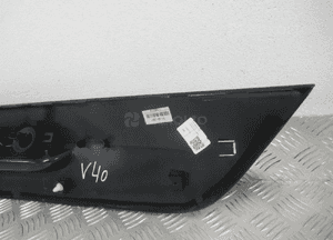 Blenda klapy bagażnika tylna tył volvo V40 ii 2012-2019 18