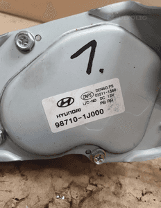 SILNICZEK WYCIERACZKI TYŁ HYUNDAI I20 98710-1J000 3