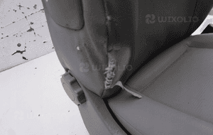 Fotel siedzenie prawy przód z poduszką volkswagen transporter T5 4