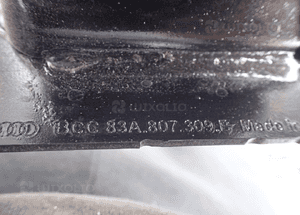 Audi Q3 83A belka tył zderzaka 83A807309P radom 4