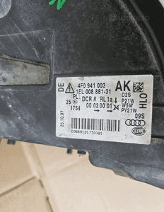 Audi A6 C6 lampa przód przednia Xenon  lewa 5