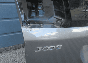Klapa bagażnika tylna tył peugeot 3008 ii 2016- 17