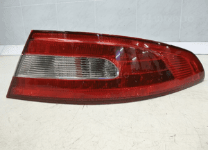 Jaguar xf X250 lampa prawy tył tylna 12 13