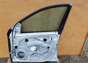 MERCEDES GL ML 164 zamek szyba listwa uszczelka drzwi prawy przód klamka 2