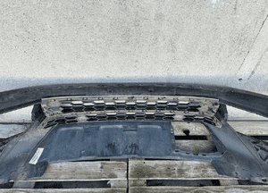 Zderzak przód przedni vw amarok 2H 2H6 lift fl 2016-  kratka 2H6853677 6