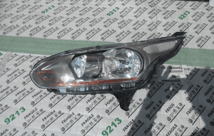 Ford transit connect MK2 lampa prawa i lewa 13- 1