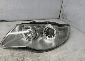 Lampa lewy przód vw touareg 7L lift uk 7L6941031A 1