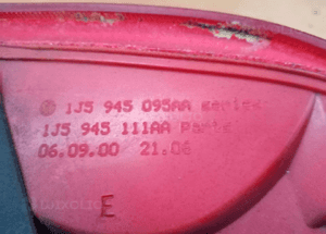 Lampa lewy tył tylna lewa VW Bora 1J5945095AA 4