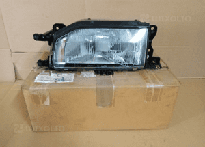 Lampa lewy przód przednia lewa Mazda 323 III 86-89R 1