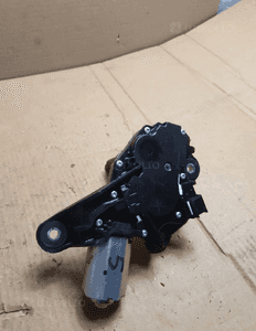 SILNICZEK WYCIERACZKI TYŁ RENAULT nr 0390201856 3