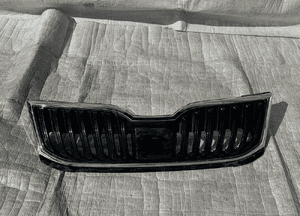 Skoda octavia 3 iii lift 5E0 atrapa grill 16-20 1