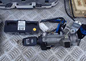 ZESTAW STARTOWY KIA SORENTO II 2,4 BENZYNA RADOM 3