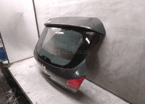 Klapa tył tylna bagażnika do opel astra j Z30K zgnita zieleń zielona 5D 5 drzwi hb 3