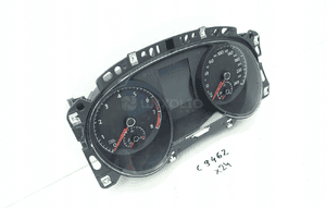Licznik zegary vw sportsvan 517 67228KM 517920740D 2