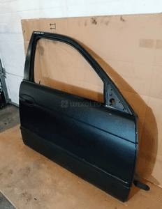 Drzwi prawy przód przednie prawe BMW 5 E39 3