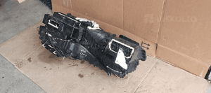 Nagrzewnica obudowa nagrzewnicy silnik kompletna Audi A5 A4 B8 8T1820005E 3
