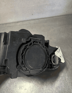 Lampa lewy przod audi A4 B7 xenon 8E0941029AS eu 8