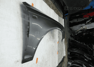 Audi A6 C6 przed liftem błotnik przedni prawy 3