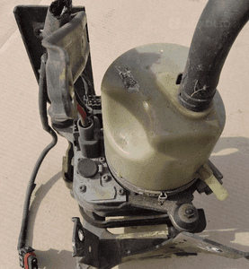 Volvo V50 S40 C30 06 pompa wspomagania kierownicy 4N51 3K514 DL DP DS 30723582 1