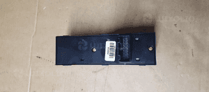 Przełącznik panel sterowania szyb Kia Sportage III 93570-3W910 5