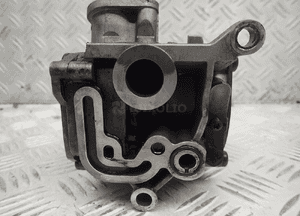 Pompa oleju audi A8 D5 SQ7 vw touareg iii 4.0 tdi 057115105AN 3