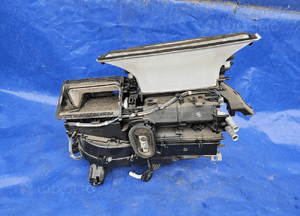 Toyota VERSO 09-18 nagrzewnica 2