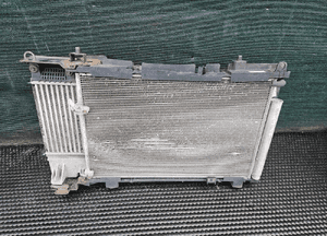 Chłodnica Wody Plynu Klimatyzacji Intercooler Wentylator 1.4 D4D Toyota Auris 1 I Lift 2011r 1