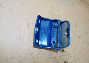 Zawias klapy bagażnika prawy tył Mercedes Vito 639 6397400037 2
