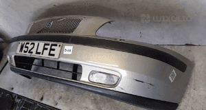Zderzak przód przedni do volvo V70 srebrny halogeny 3