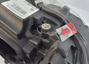 BMW X3 F25 X4 F26 LCI Lampa przednia Xenon R 13689 8
