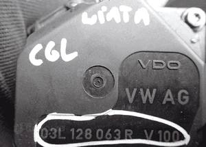 PRZEPUSTNICA VW SEAT SKODA AUDI 2,0 TDI 03L128063R 2