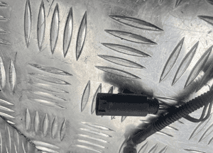 BMW F10 F11 DYSZE SPRYSKIWACZY 4849540 4