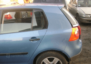 VW Golf V 5 drzwi tyl tylne  lewe 2