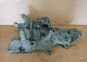 Łapa mocowanie alternatora VW Passat B5 06B903143K 1