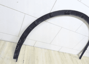 Tesla model y 20- nakładka listwa błotnika prawy przód 1658696-00-A 6