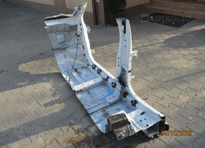 Renault clio v hb próg prawy słupek 4