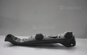 Mocowanie prawego błotnika Renault Kangoo III 2