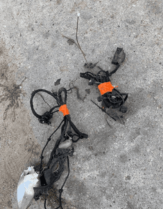 MERCEDES A 169 B 245wiązka elektryczna z fartucha do lamp lewa prawa kostka abs 4