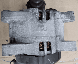 Peugeot 308 3008 1.6 HDI  alternator CL15 9664779680 9646321780 3