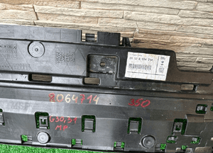 Ślizg zderzaka belka tylna bmw G30 G31 m pakiet 8064714 2
