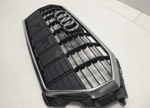 Audi Q3 83A 83F grill atrapa chłodnicy czarny chrom nowy oryginał 6