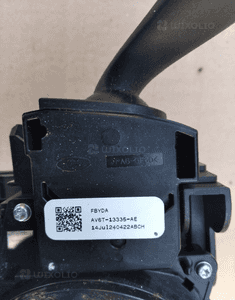 Ford Focus MK3  przelacznik kierunkowskazow świateł 2
