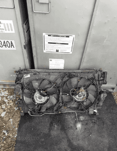 Opel Insignia 2.0 CDTI Diesel Chłodnica Wody Wentylatory Obudowa Intercooler automat 1