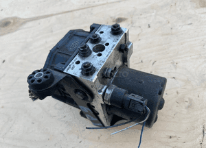 Pompa ABS SRB000272 RANGE ROVER L322 LM VOGUE 1
